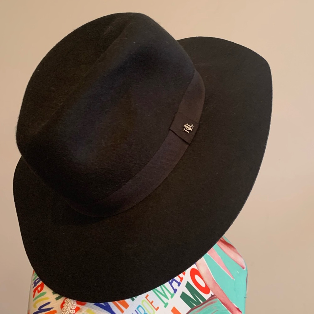 NWOT Lauren Ralph Lauren Black 100% Wool Fedora Hat with Ribbon Trim